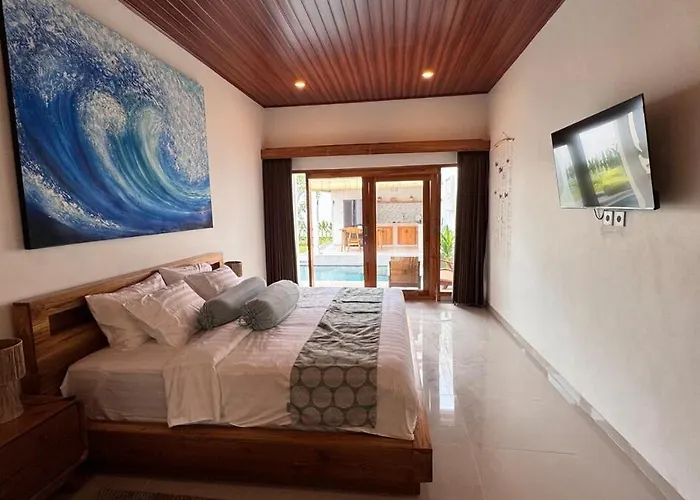 New With Pool Near The Beaches Villa