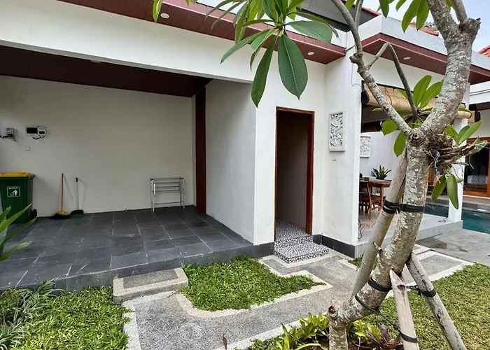New With Pool Near The Beaches