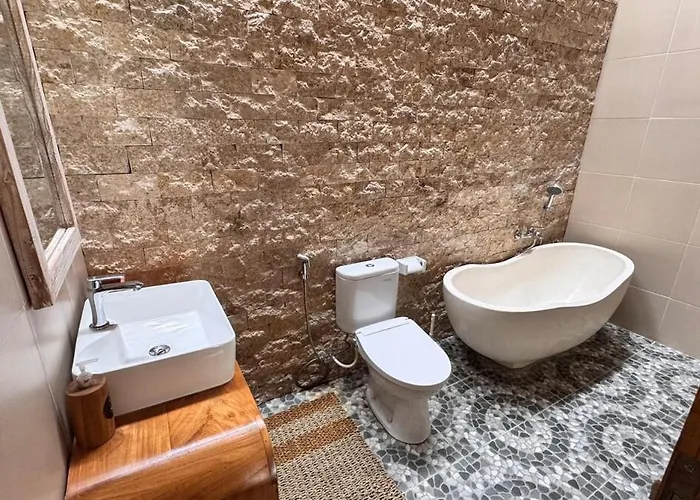 New With Pool Near The Beaches