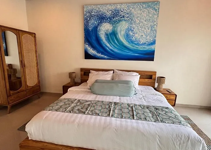 New With Pool Near The Beaches *